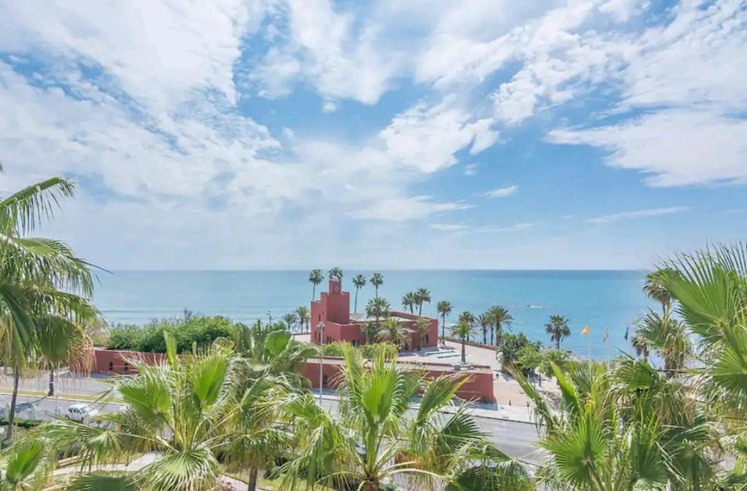 El Estudio De La Playa Benalbeach Holidays Paradise Benalmádena Zewnętrze zdjęcie