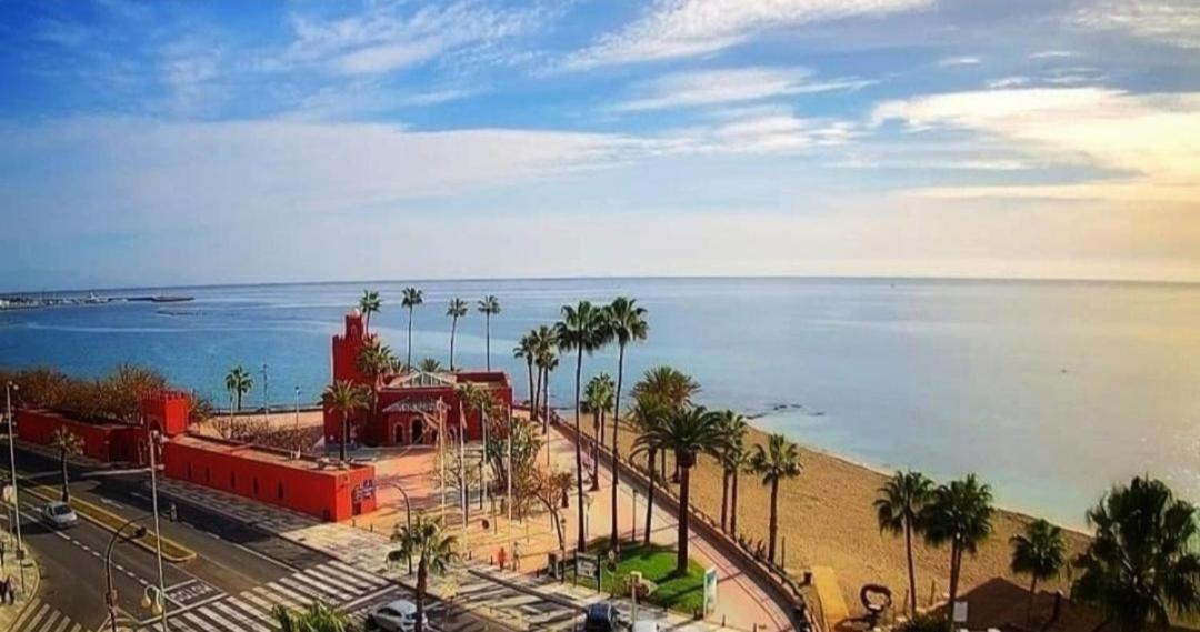 El Estudio De La Playa Benalbeach Holidays Paradise Benalmádena Zewnętrze zdjęcie